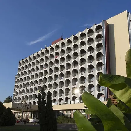 Hotel Silver Retro